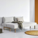 Sly Wood kavč, raztegnjen v posteljo, v tkanini 527