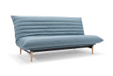 Colpus 140 Sofa Bed Quiltus v tkanini 525 Mixed Dance Light Blue z nogami v naravni barvi hrasta – svetlo moder multifunkcijski kavč