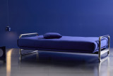 Lomira Sofa Bed raztegnjen kot postelja 140 x 200 cm