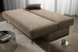 Osvald sofa bed z odprto shrambo v tkanini 318 – prostor za posteljnino