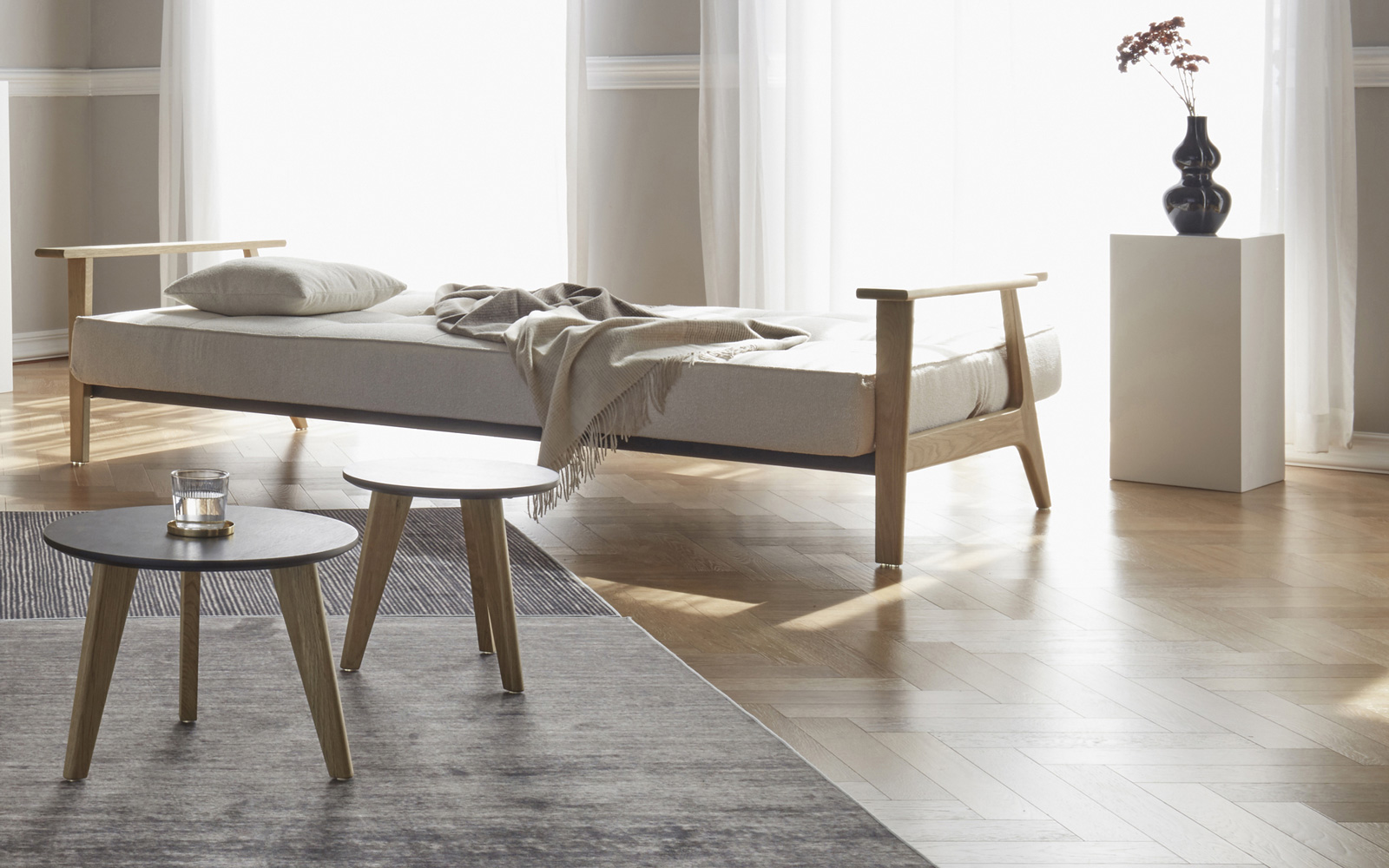 Nordic klubska mizica