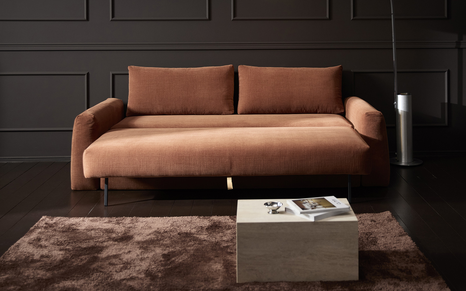 Travertina mizica, v prostoru