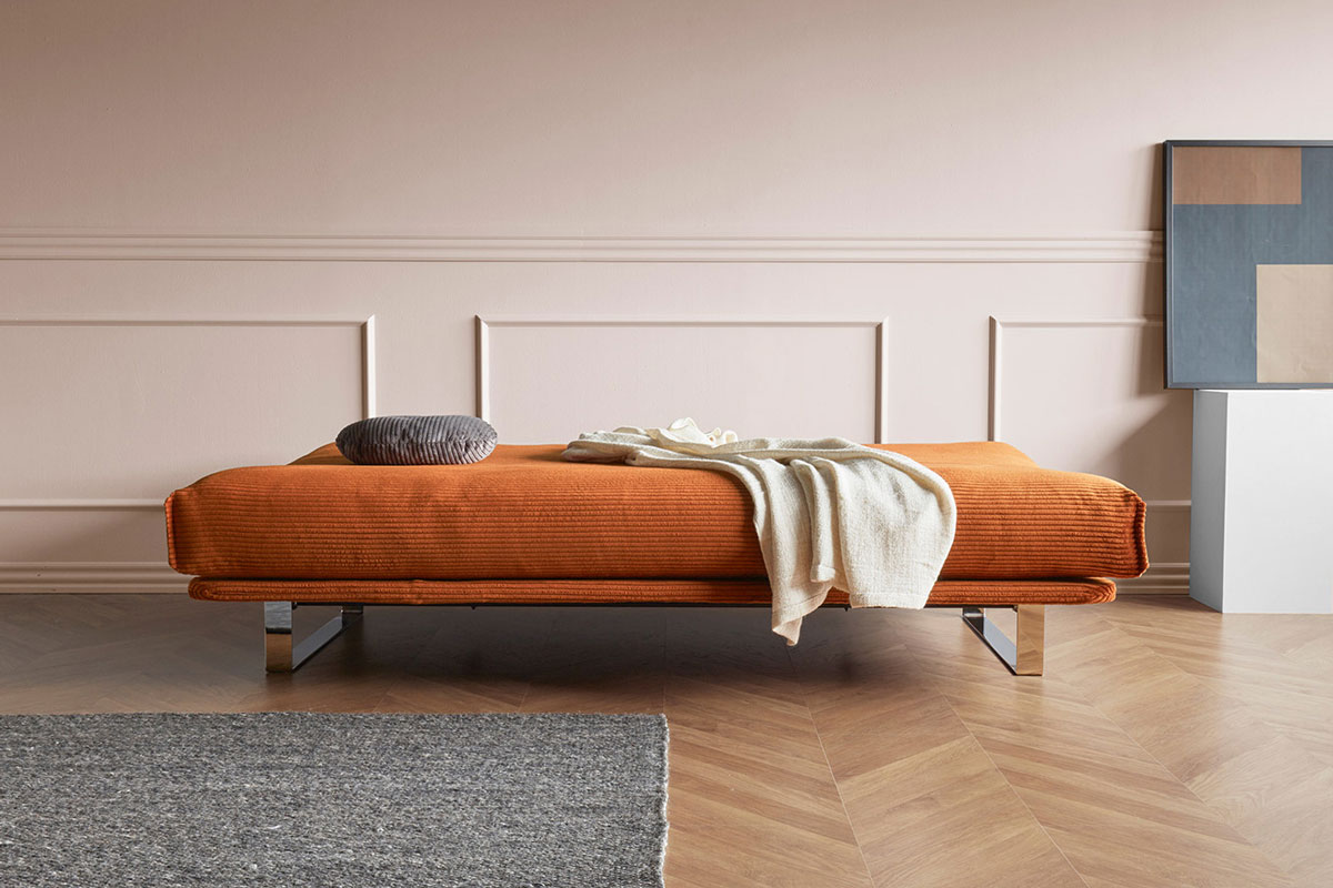 Minimum Sofa Bed raztegnjen kot postelja 140 x 200 cm