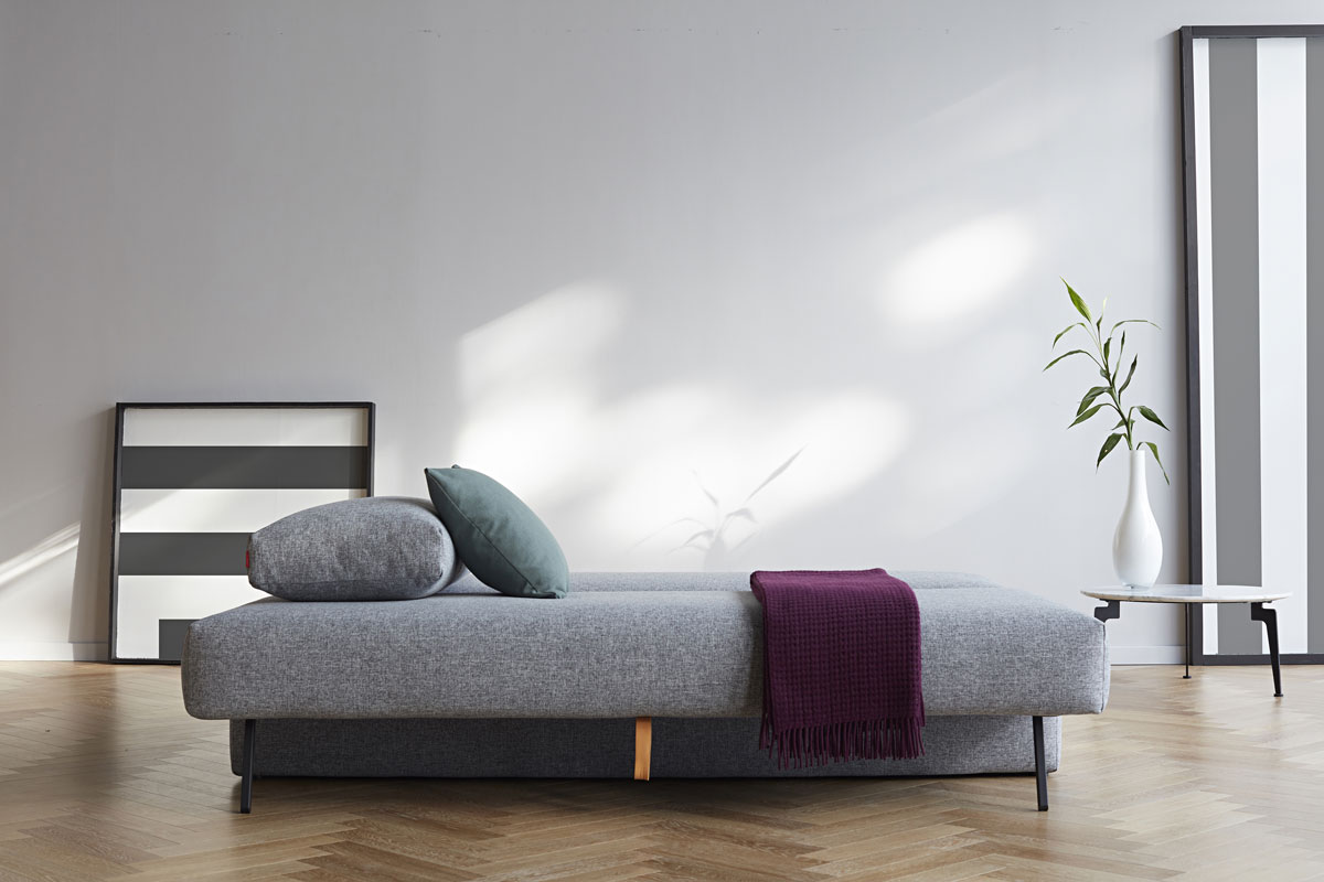 Osvald sofa bed detajl blazin in tkanine