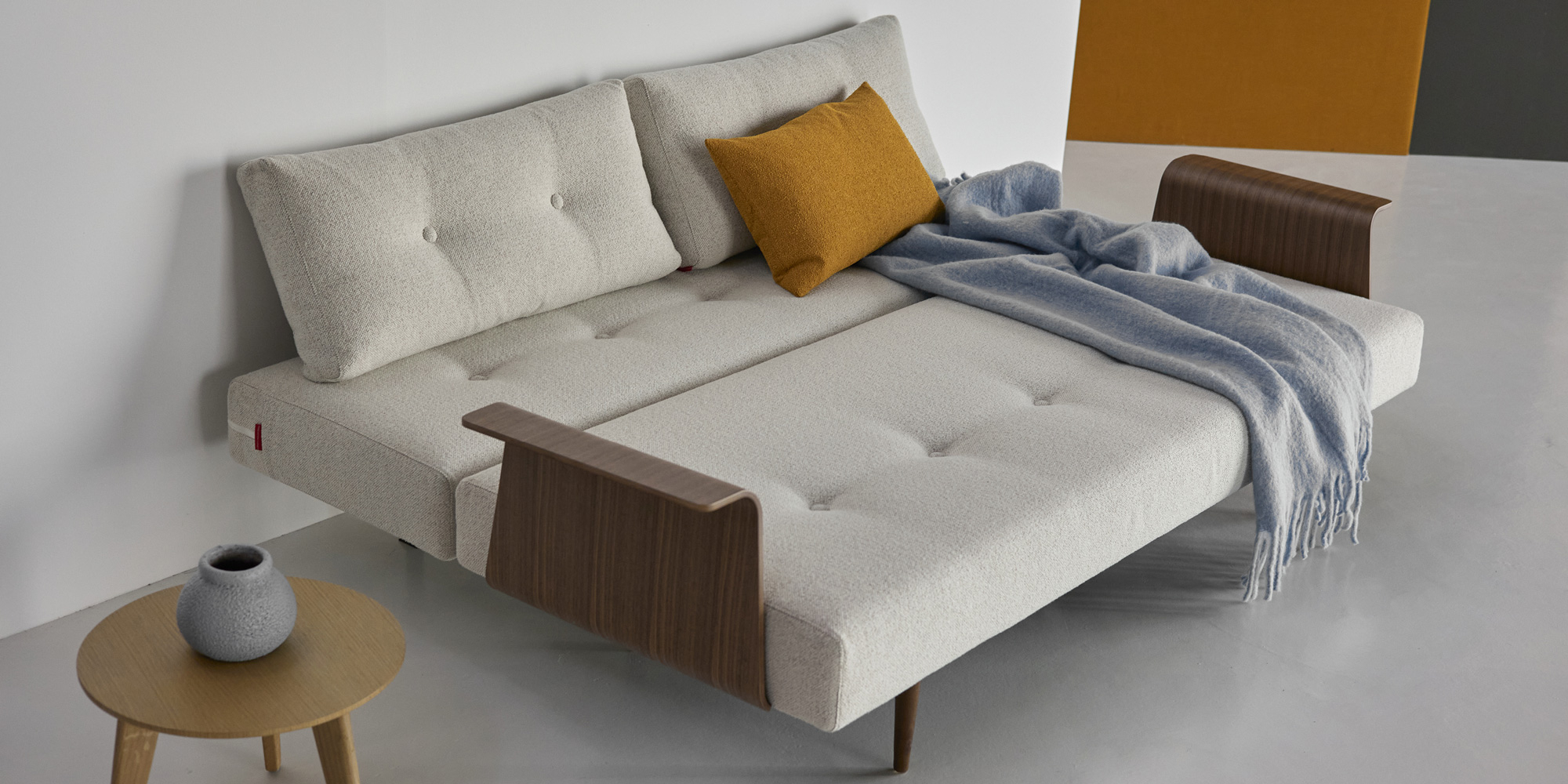 Recast sofa bed z rokonasloni, tkanina 357