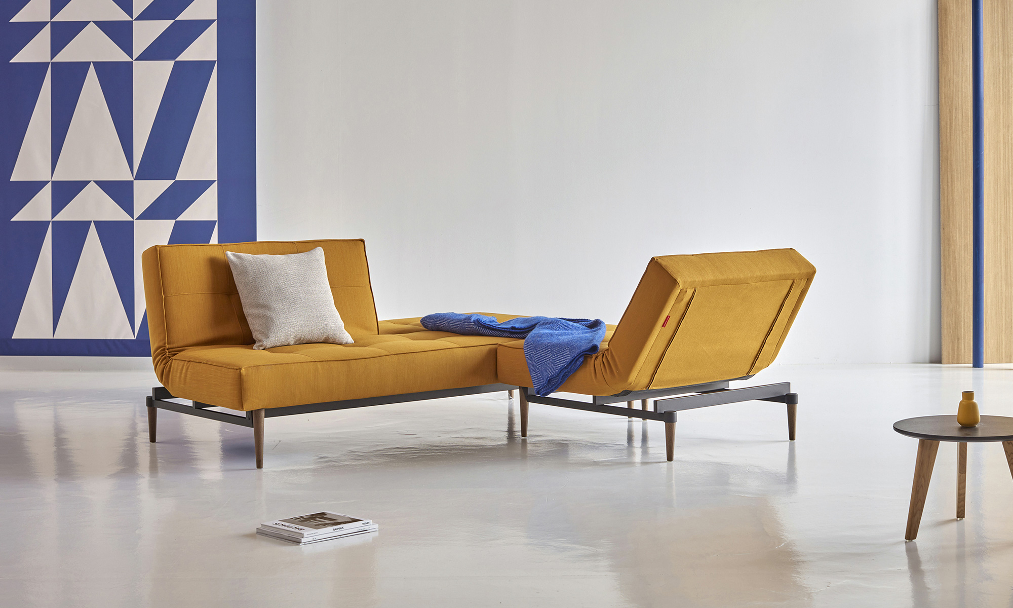 Splitback Styletto raztegljiv kavč - modularnost